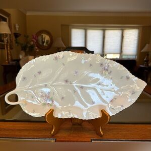 Mikasa leaf-shaped, floral serving dish